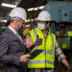 production workers using lean manufacturing technology